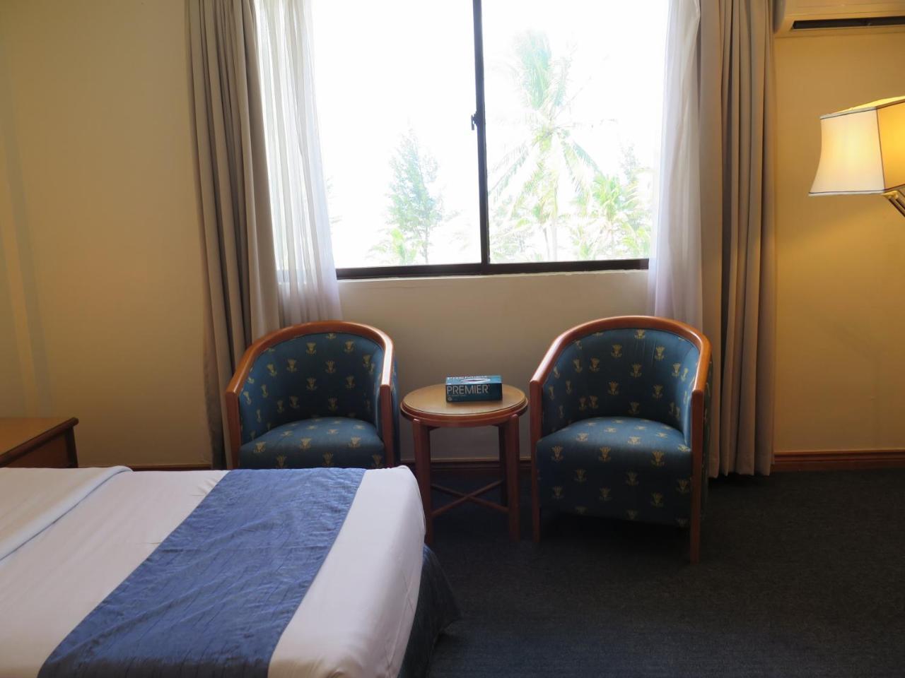 Sea View Resort Hotel & Apartments Kuala Belait Εξωτερικό φωτογραφία